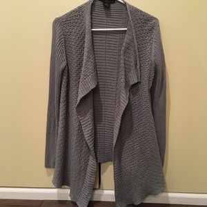 CLOSET CLOSING‼️3/$10✨Calvin Klein Jeans Cardigan